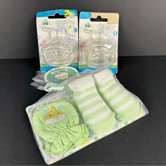 Lot of Infant baby shower gift set Accessories OS - Picture 13 of 13